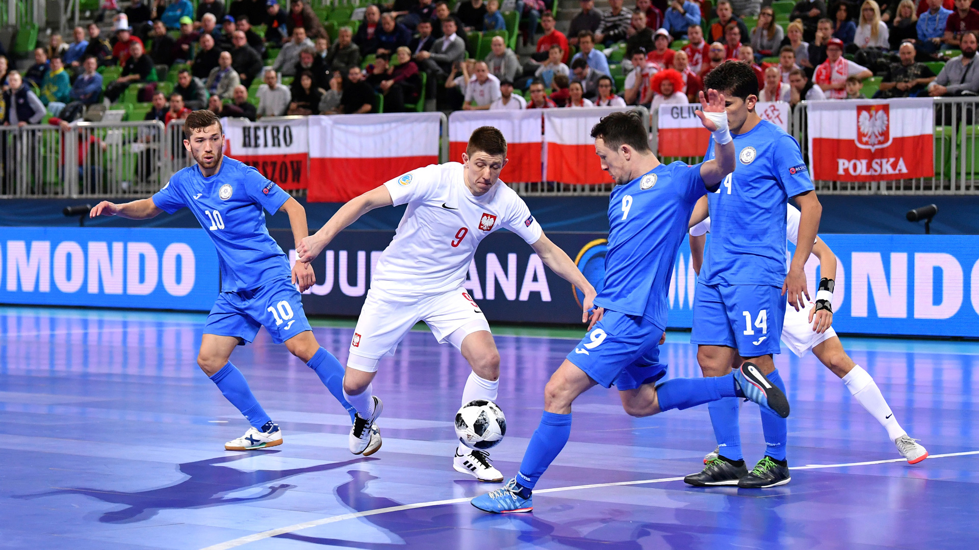 2021全锦赛获亚军！陈梦樊振东赛场携手，双向奔赴情谊令人动容